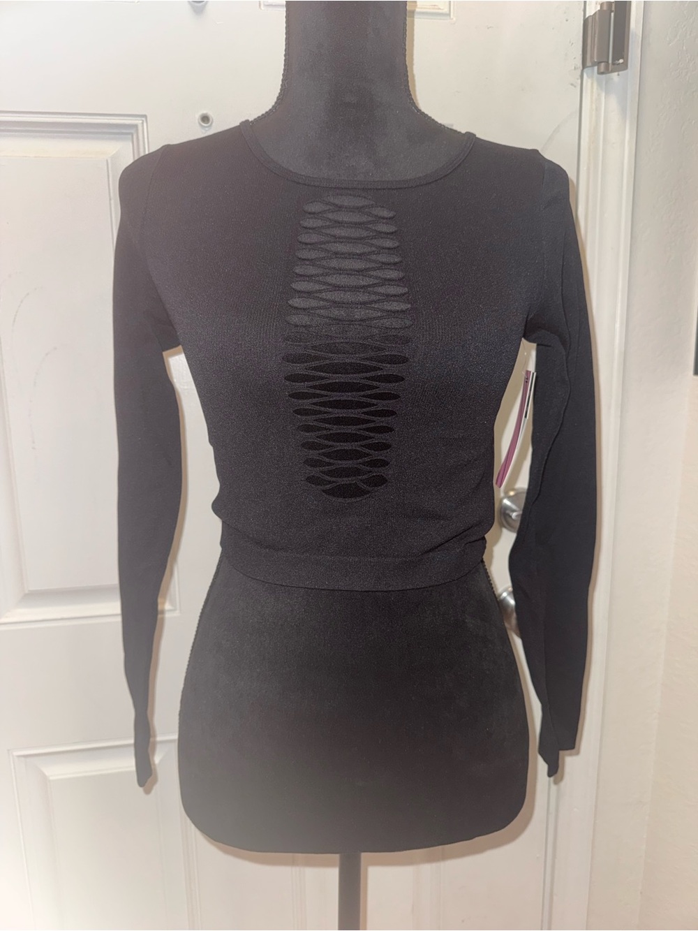 Cotton Candy Black Long-Sleeve Cutout Crop Top 0118
